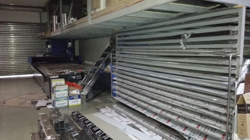 遵义不锈钢装饰如何缓解粘砂造成的危害 遵义不锈钢装饰如何缓解粘砂造成的危害